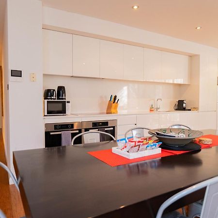 Large Executive 3 Bedroom Yarralumla エクステリア 写真